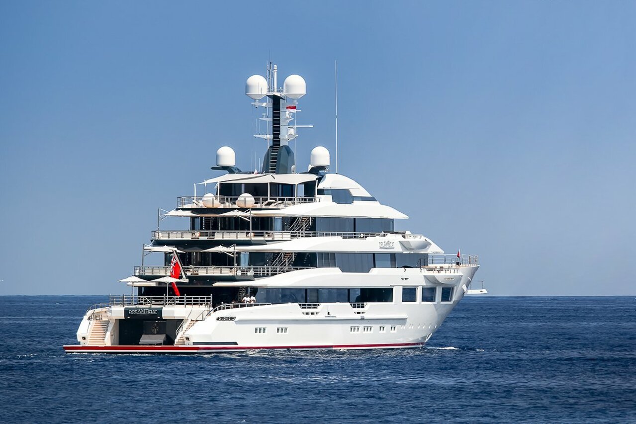 Yate DREAMBOAT • Oceanco • 2019 • Propietario Arthur Blank