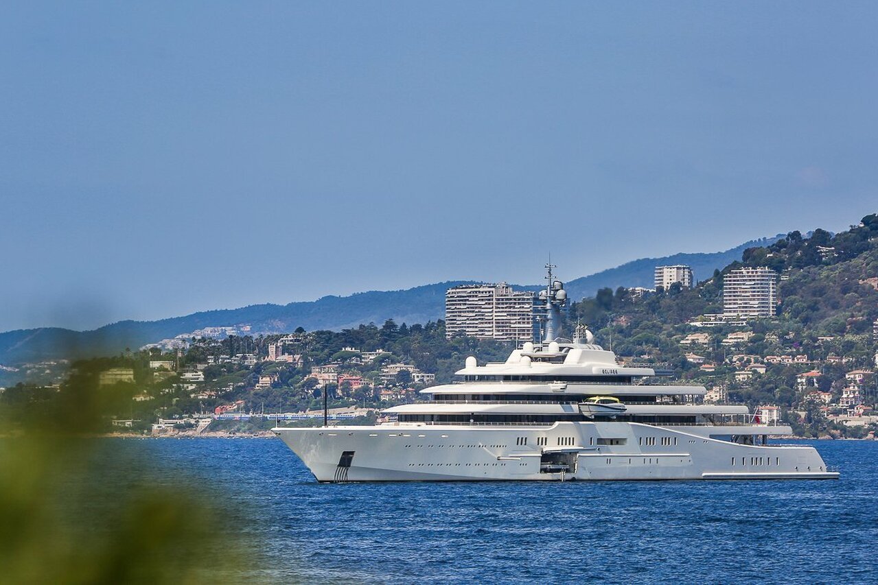 yat Eclipse – 162,5m – Blohm+Voss – Roman Abramovich