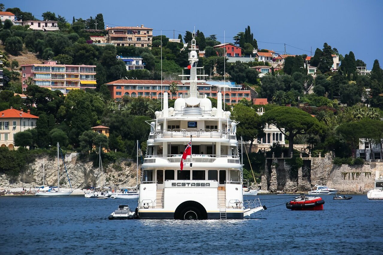 Yacht Ecstasea - 86m - Feadship