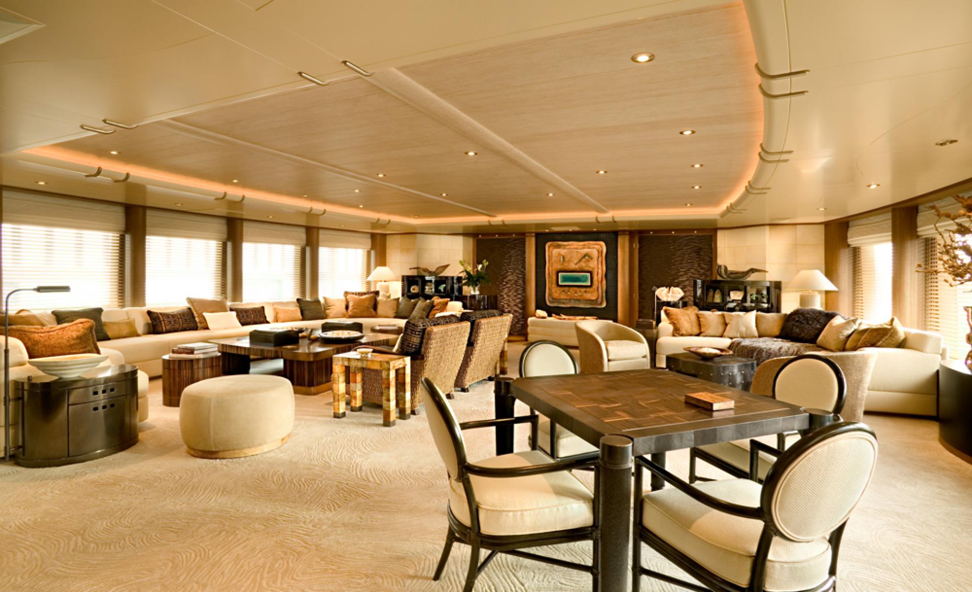 Interno di Ecstasea dell'yacht di Feadship