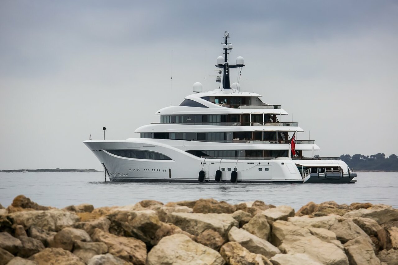 jacht Faith - 97m - Feadship