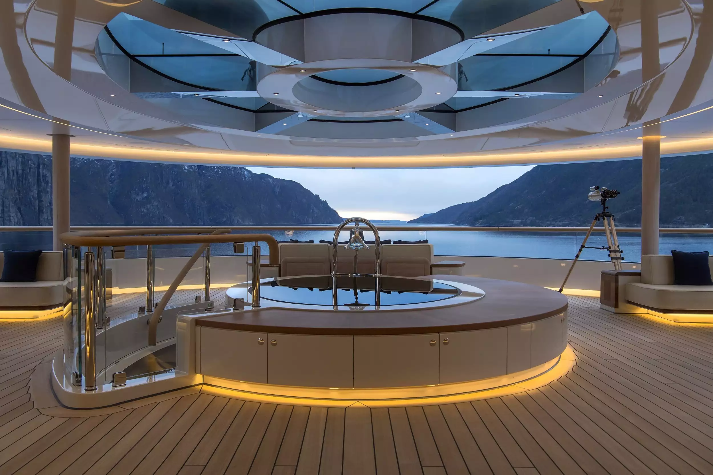 Flying Fox yacht interior 