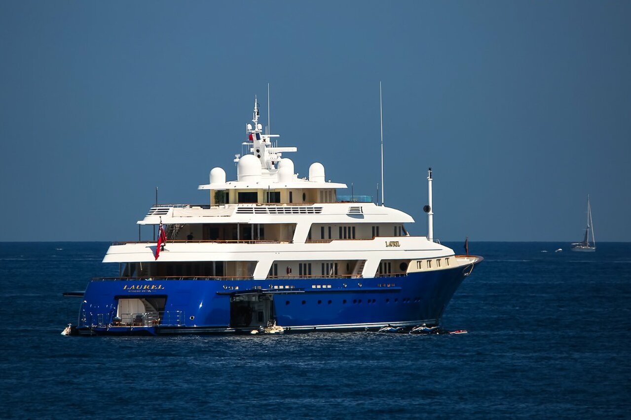 super yacht laurel owner