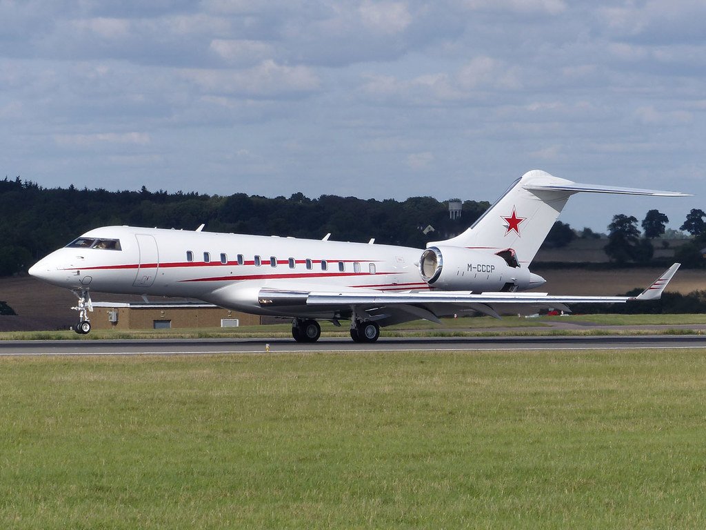 M-CCCP Burlakov privéjet