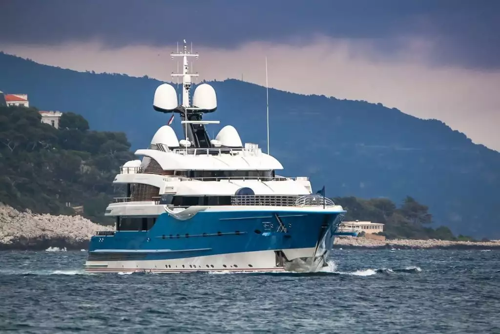 MADAME GU Yacht • Feadship • 2013 • Propriétaire Andrey Skoch