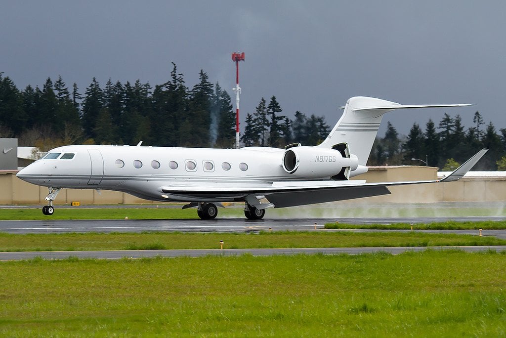 N817GS غلف ستريم G650 لاري إليسون طائرة خاصة