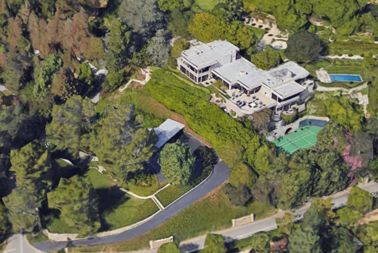 NANCY WALTON LAURIE • Net Worth 7 billion • House • Yacht • Private Jet