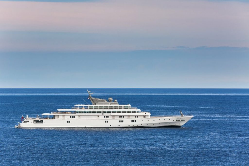 Rising Sun Yacht, 138m Lürssen Yachts