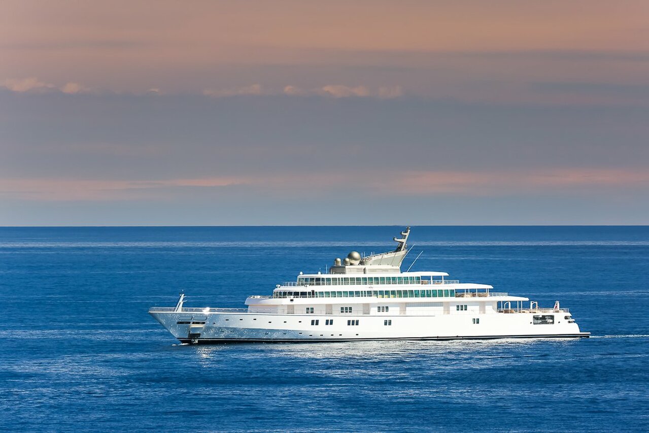 yacht Rising Sun - 138m - Lurssen - David Geffen