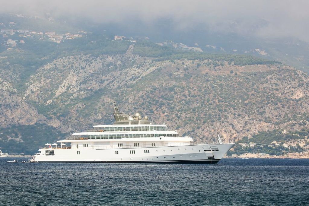 Rising Sun Yacht, 138m Lürssen Yachts