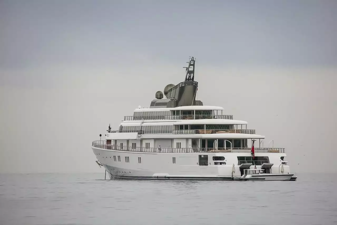 yacht Rising Sun - 138m - Lurssen - David Geffen