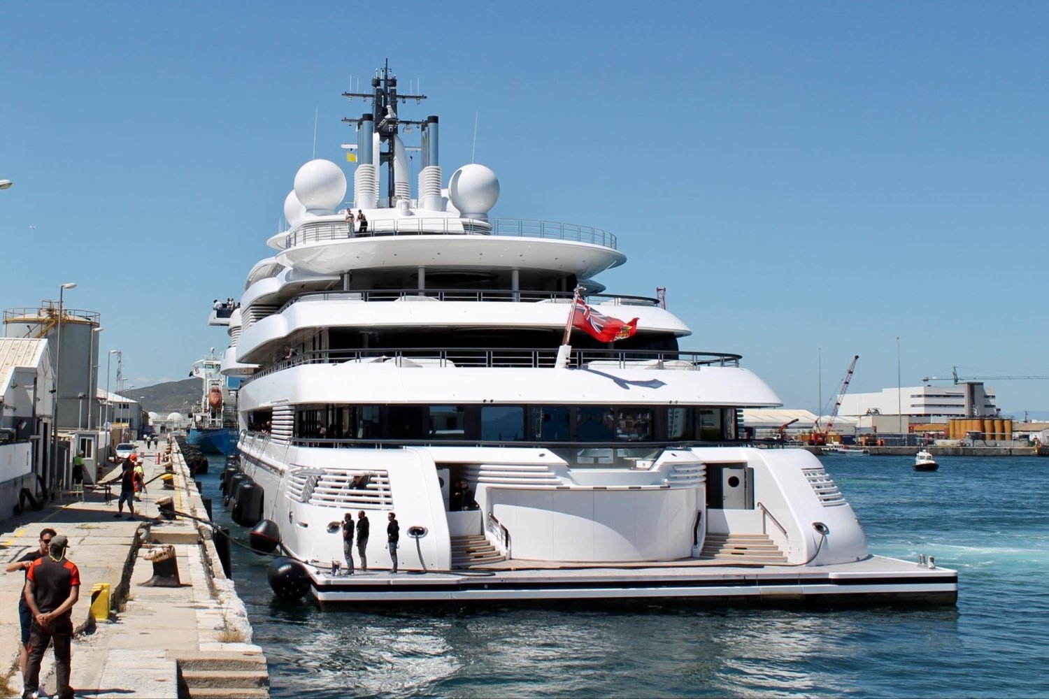 who owns scheherazade yacht