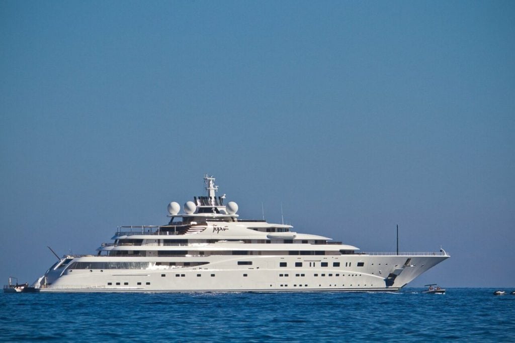 Yate A+ Topaz – 147m – Lurssen - Mansour al Nayhan