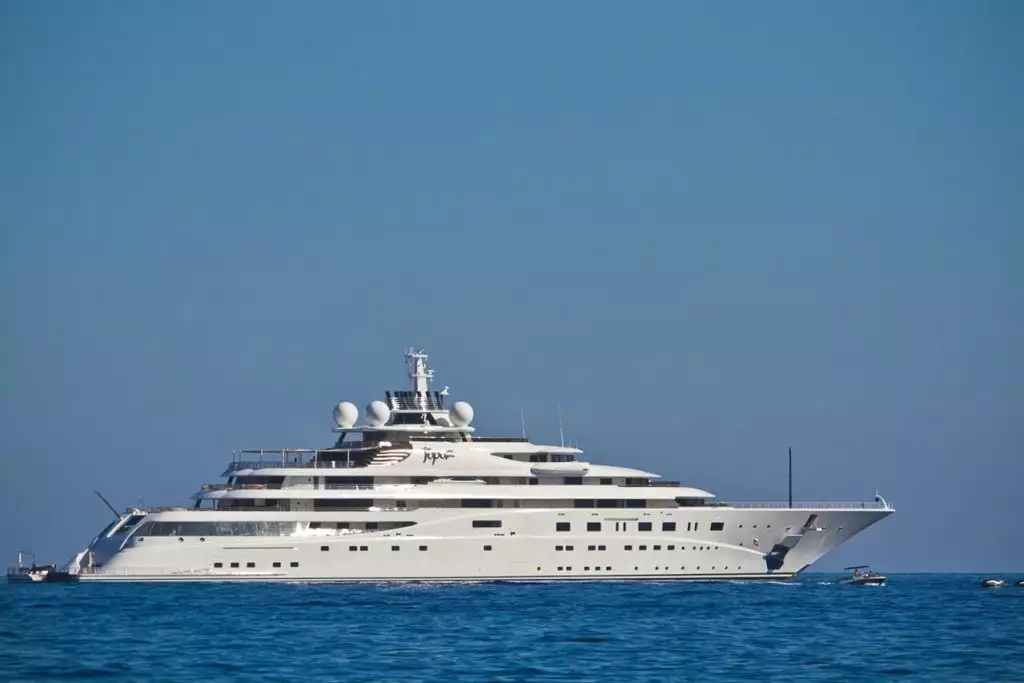 A+ Yacht Topaz – 147 m – Lurssen – Mansour al Nayhan