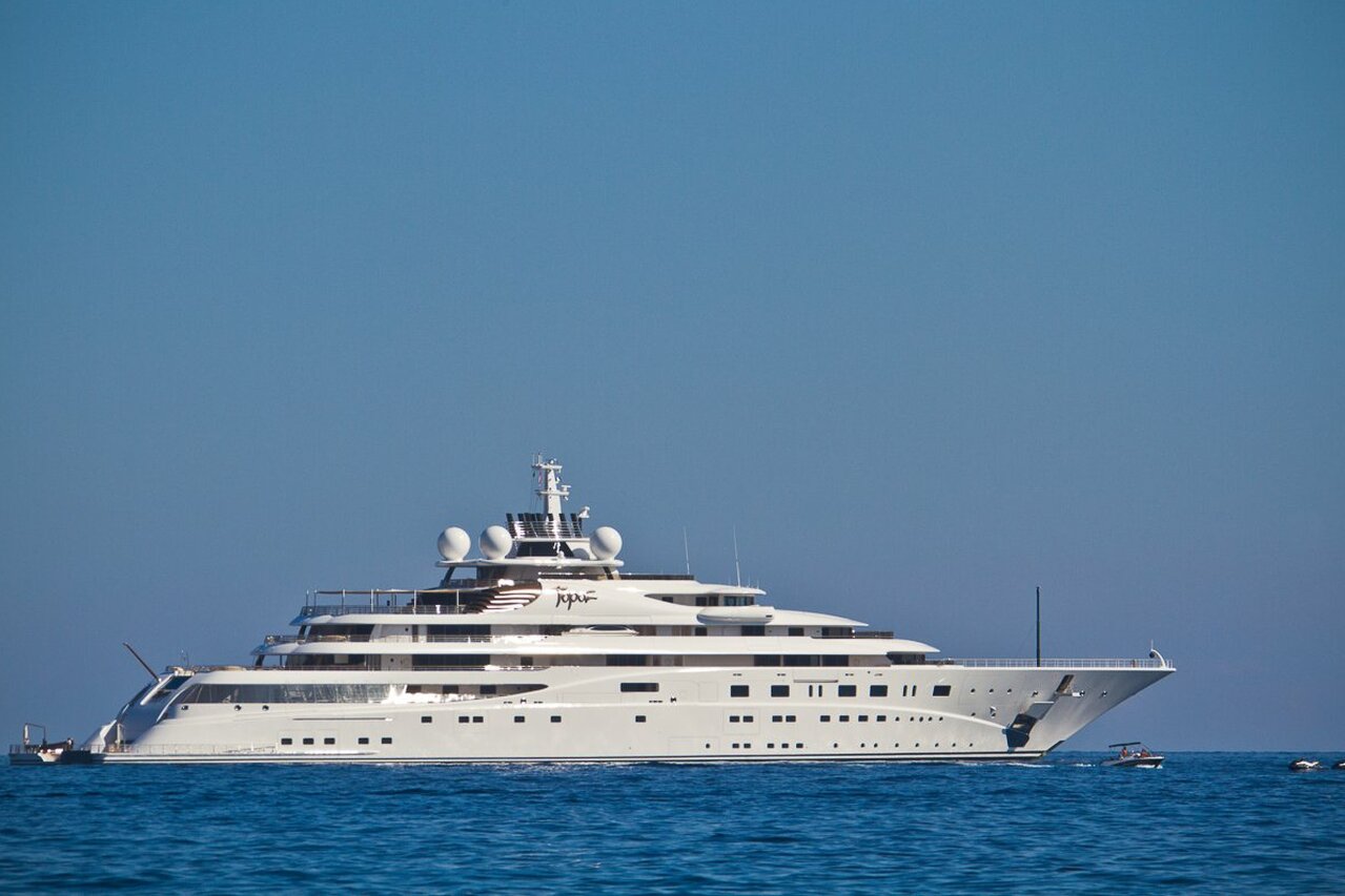 A+ yacht Topaz – 147m – Lurssen - Mansour al Nayhan