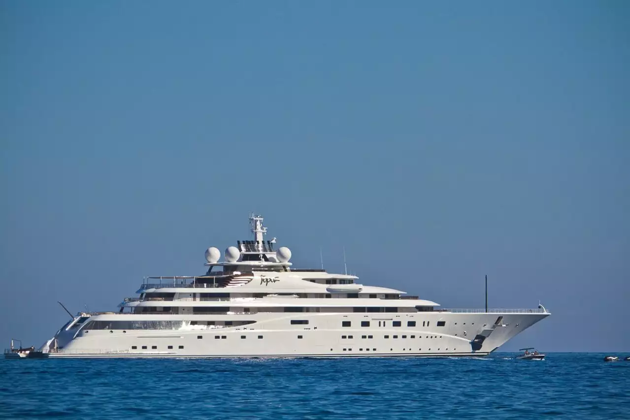 A+ Yacht Topaz – 147 m – Lurssen – Mansour al Nayhan