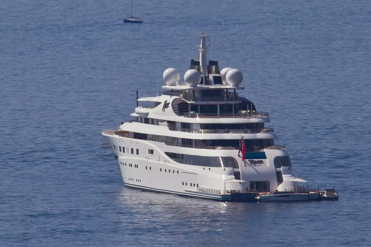 A+ yacht Topaz – 147m – Lurssen - Mansour al Nayhan