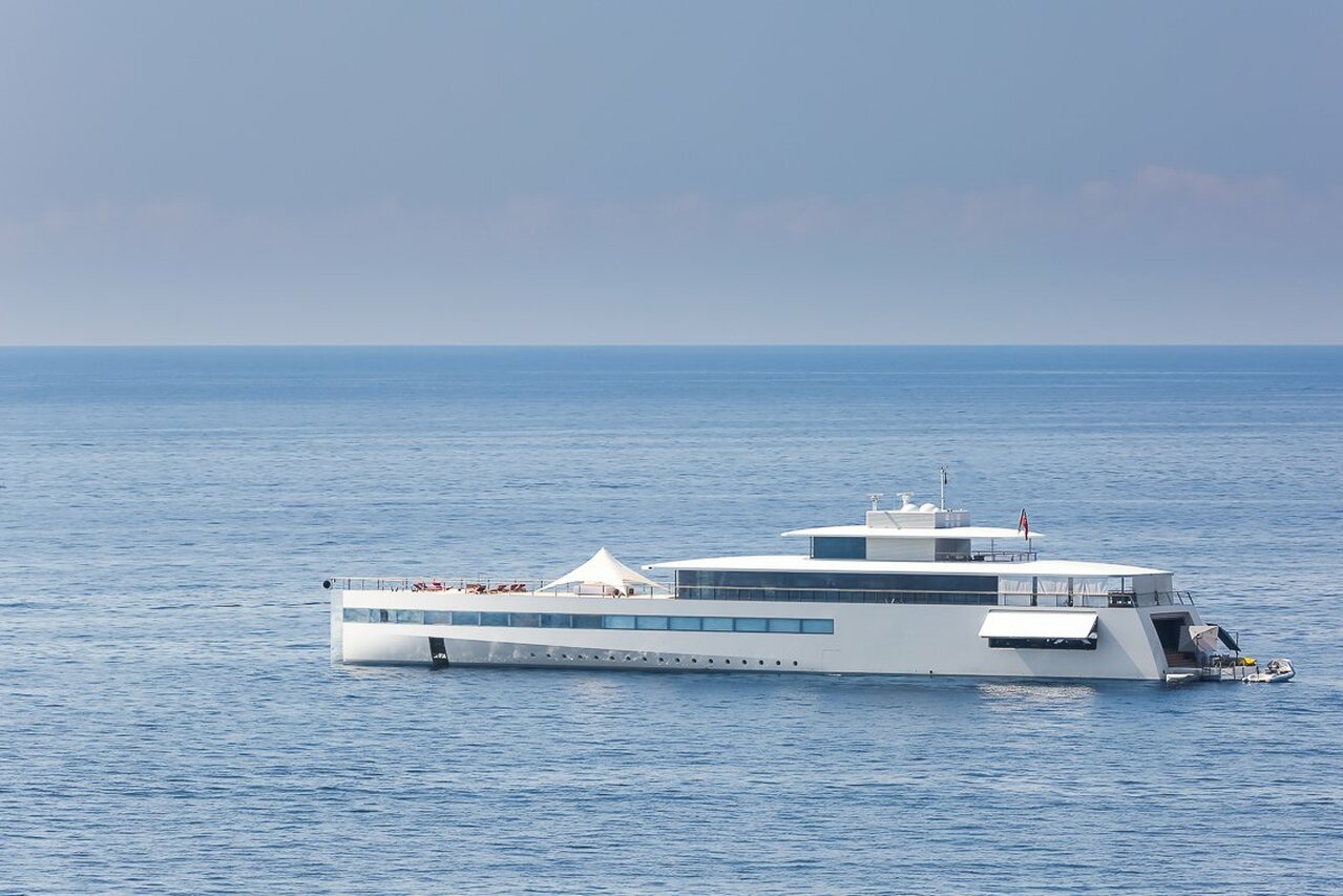 VENUS Yacht • Bateau Steve Jobs • Feadship