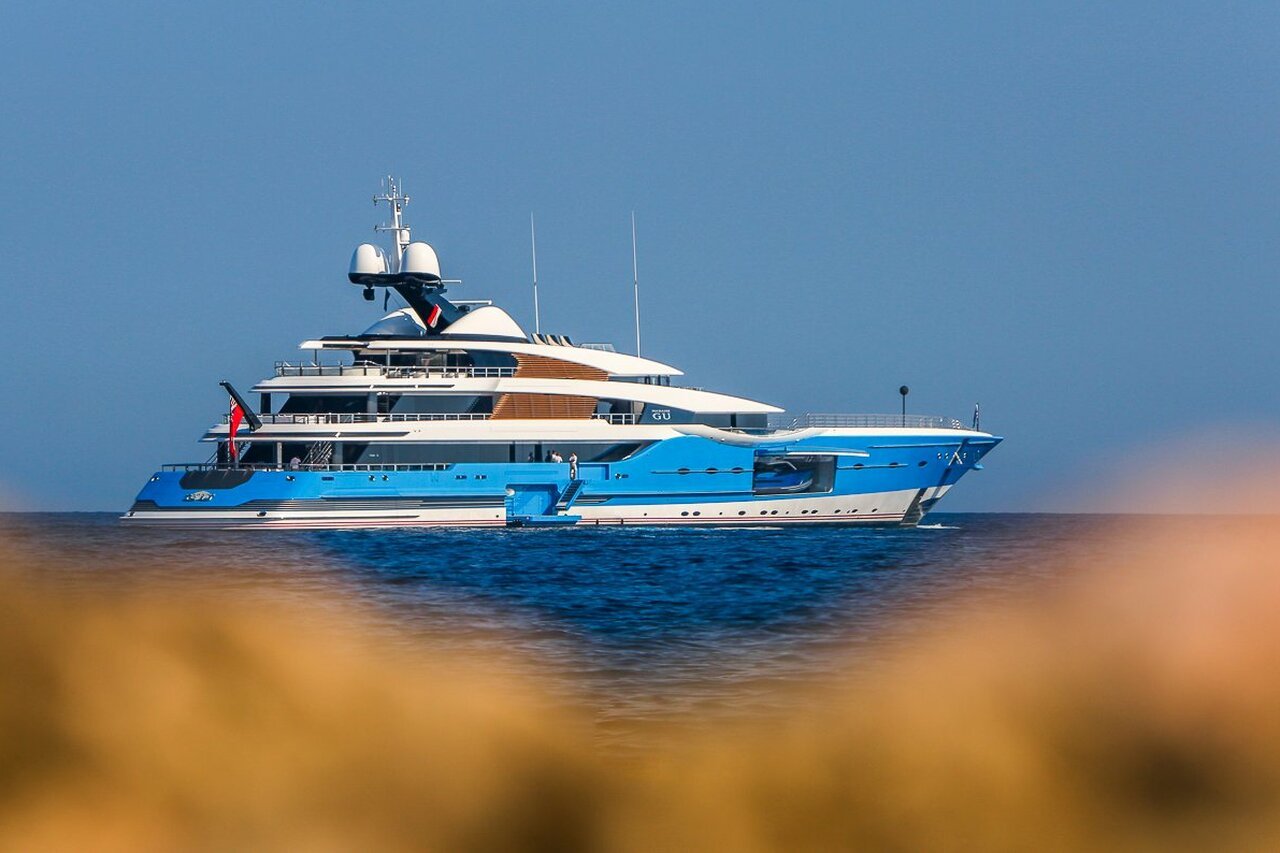 MADAME GU Yacht • Feadship • 2013 • Proprietario Andrey Skoch