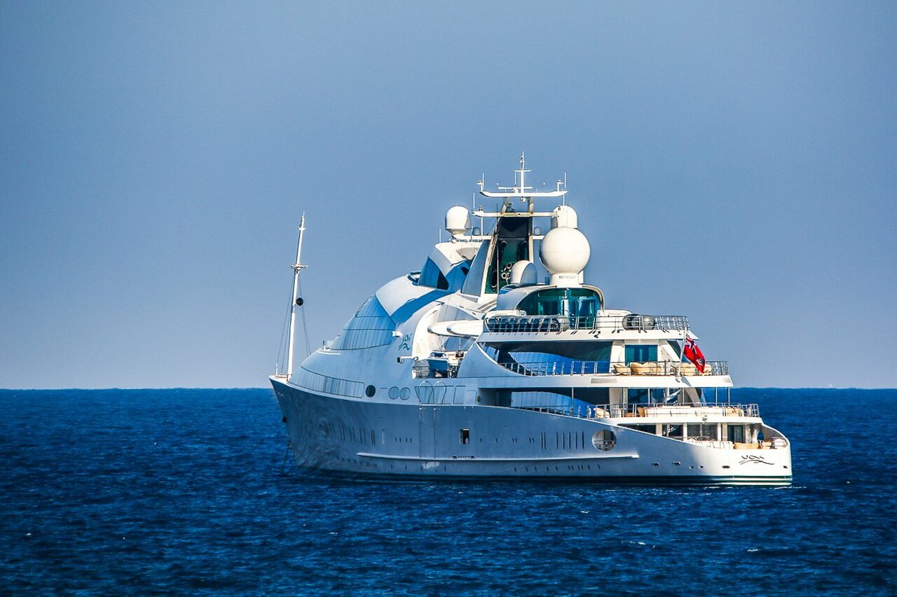 YAS Yacht • Koninklijke Schelde • 1981 • Propriétaire Sheikh Hamdan bin Zayed al Nahyan