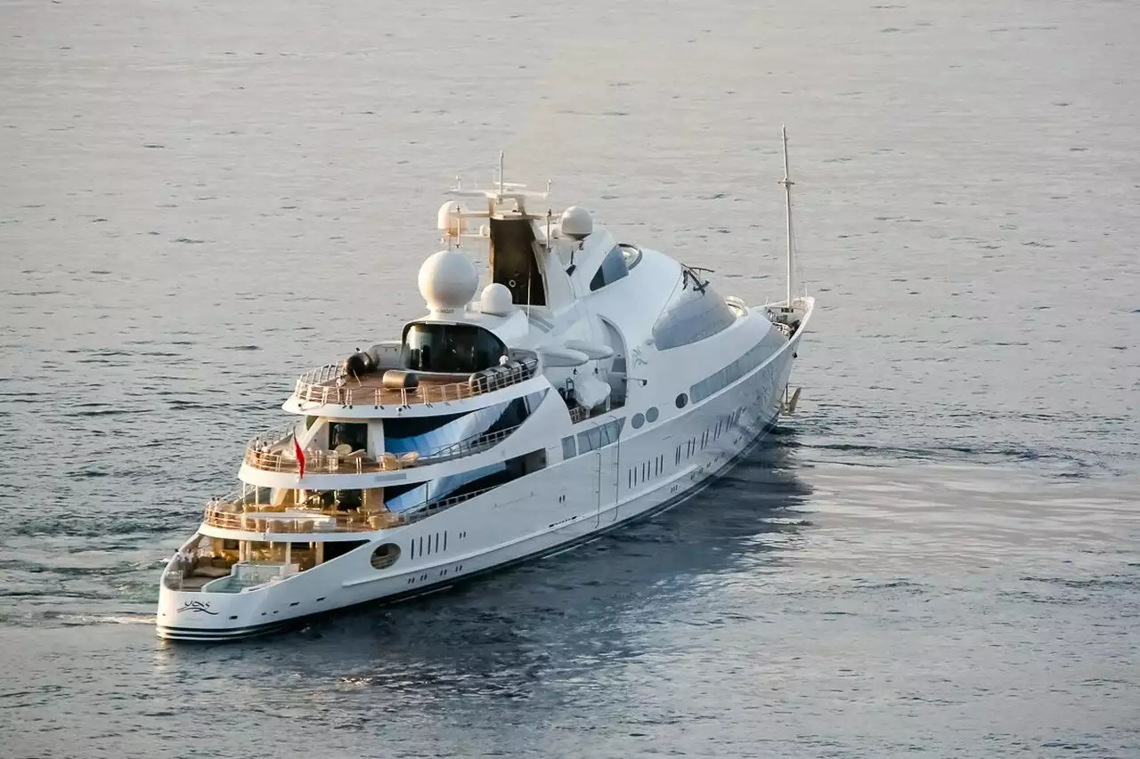YAS Yacht • Koninklijke Schelde • 1981 • ਮਾਲਕ ਸ਼ੇਖ ਹਮਦਾਨ ਬਿਨ ਜ਼ੈਦ ਅਲ ਨਾਹਯਾਨ