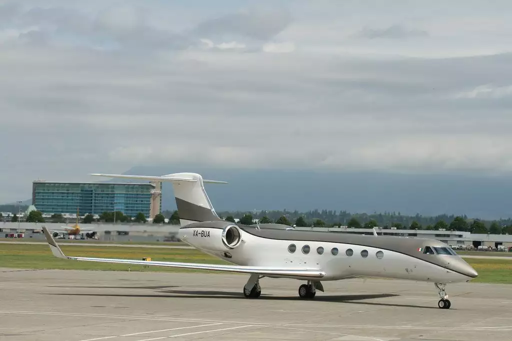 Gulfstream G550 – XA-BUA – Maria Asuncion Aramburuzabala