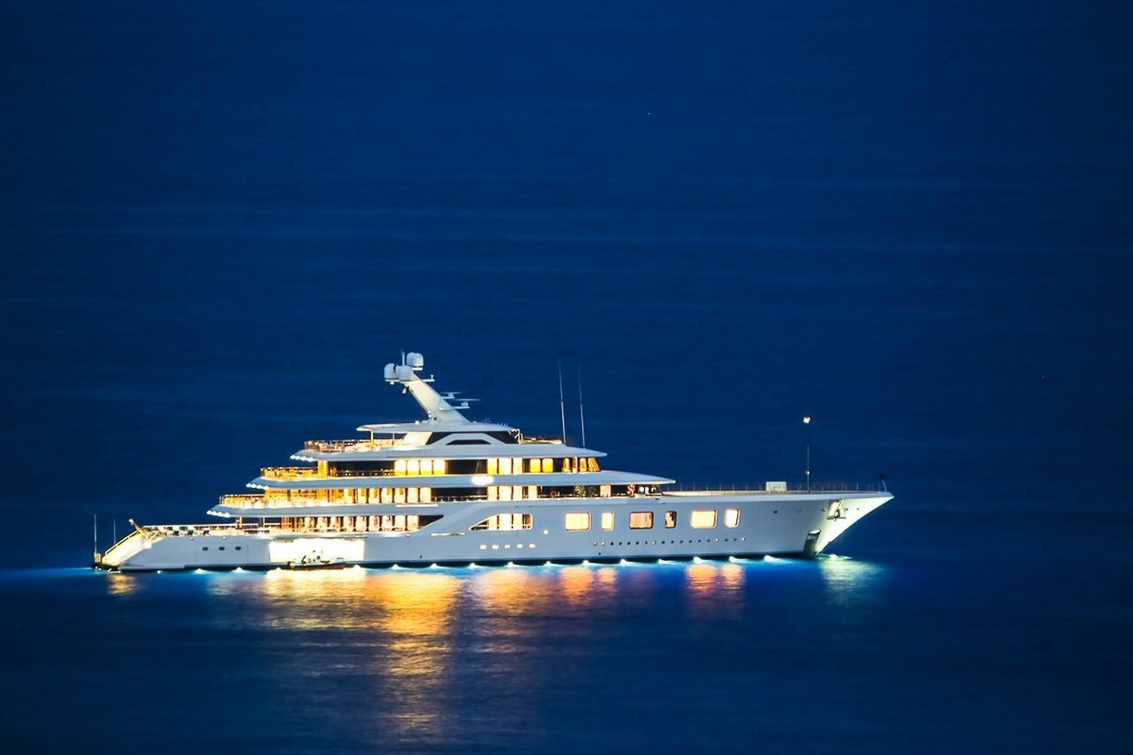 yacht Aquarius - 92m - Feadship