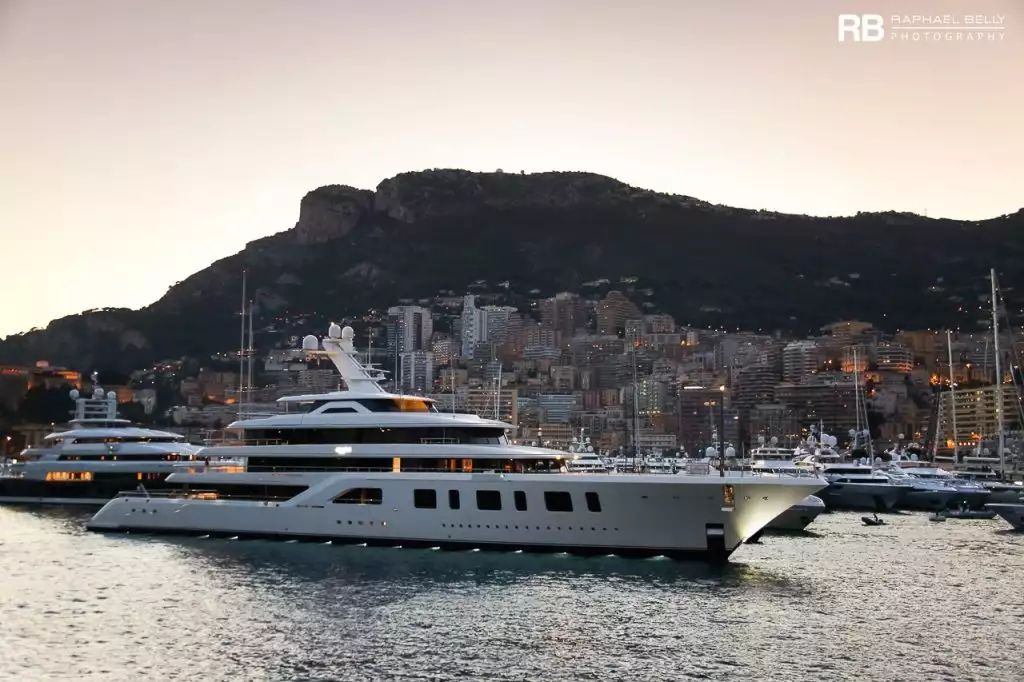 yacht Aquarius- 92m - Feadship