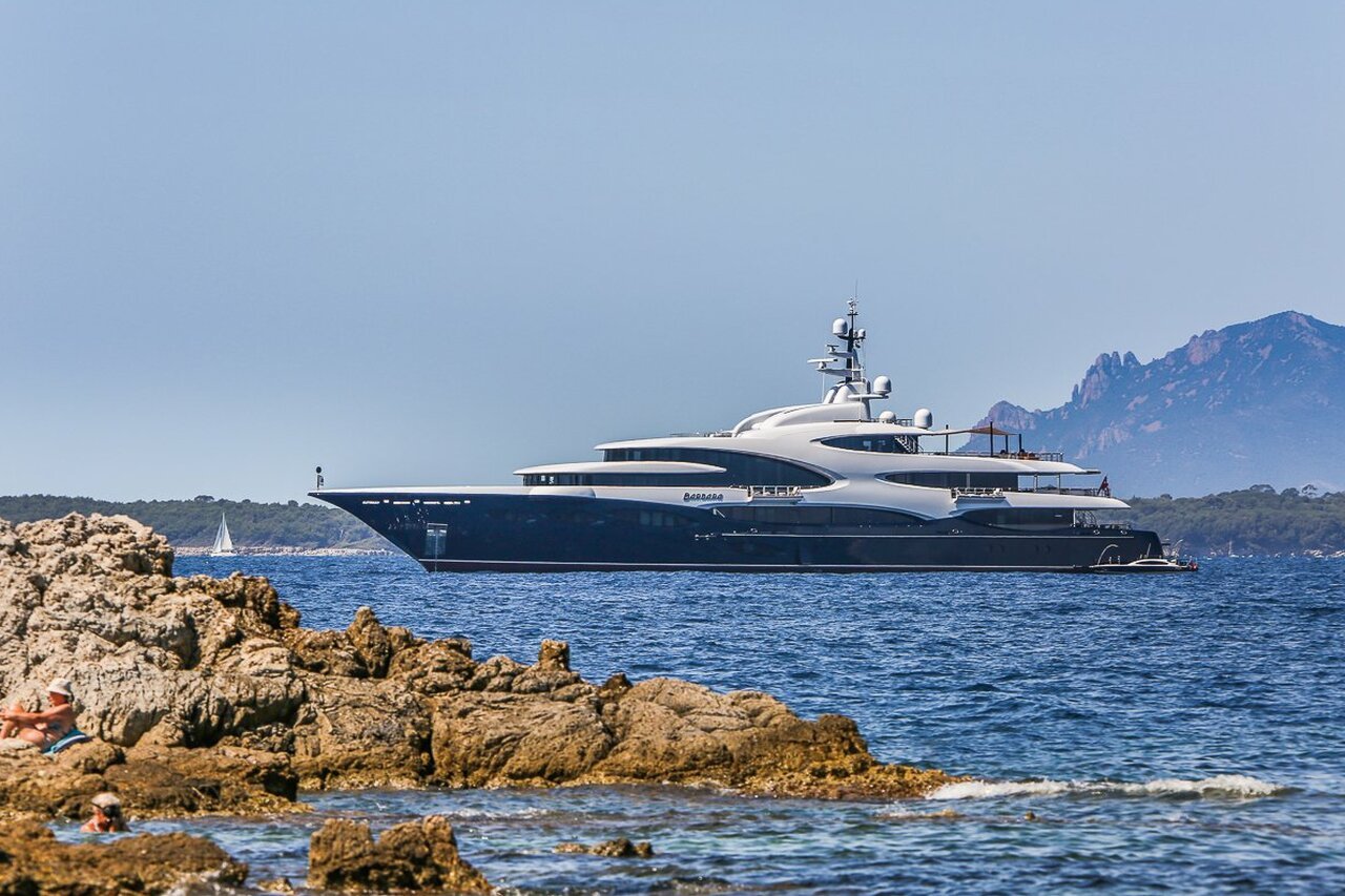 Les 150 000 000 Oceanco yacht Barbara vendu
