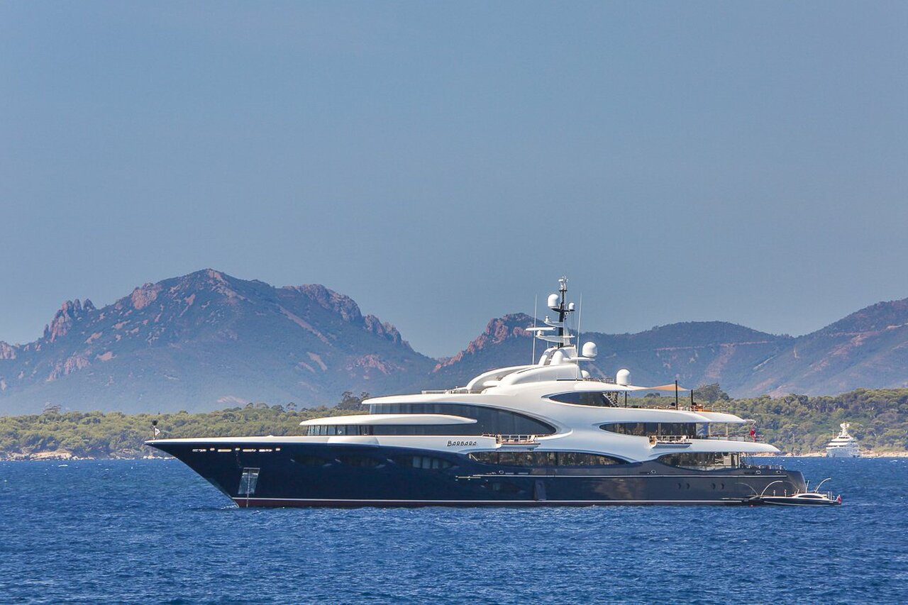 Barbara Yacht • Oceanco • 2017 • Propriétaire Felix Baker