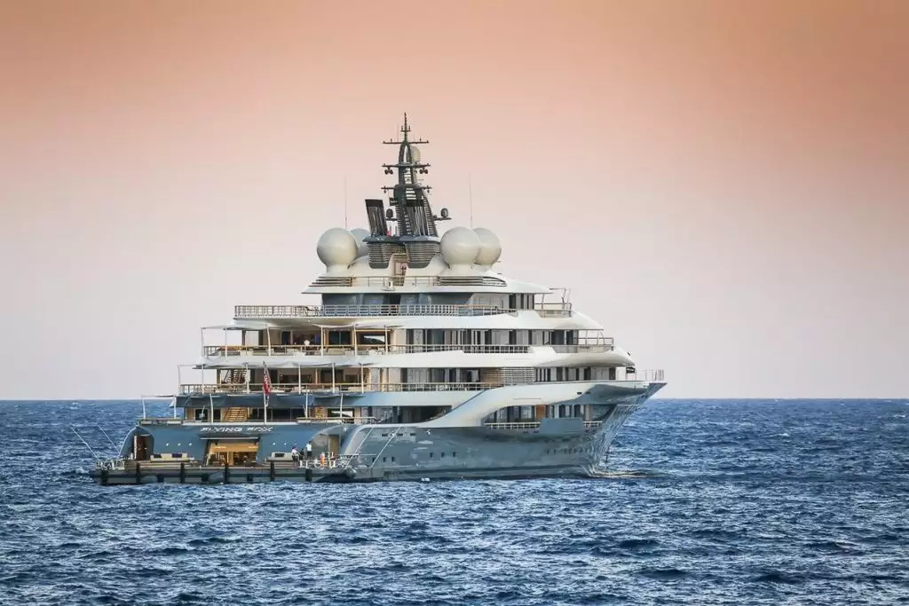 FLYING FOX Yacht Dmitry Kamenshchik 400M Superyacht