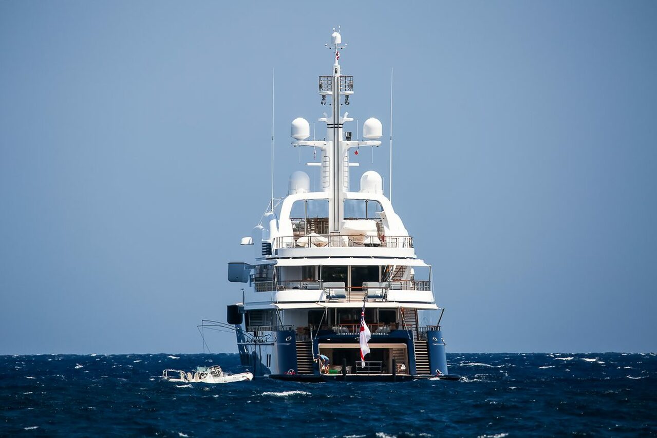 yacht Hampshire II - 78m - Feadship - Jim Ratcliffe