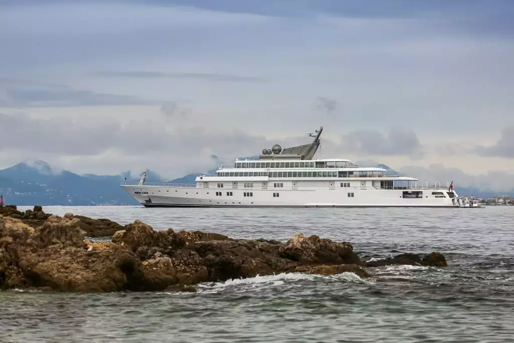 yacht Rising Sun - 138m - Lurssen - David Geffen