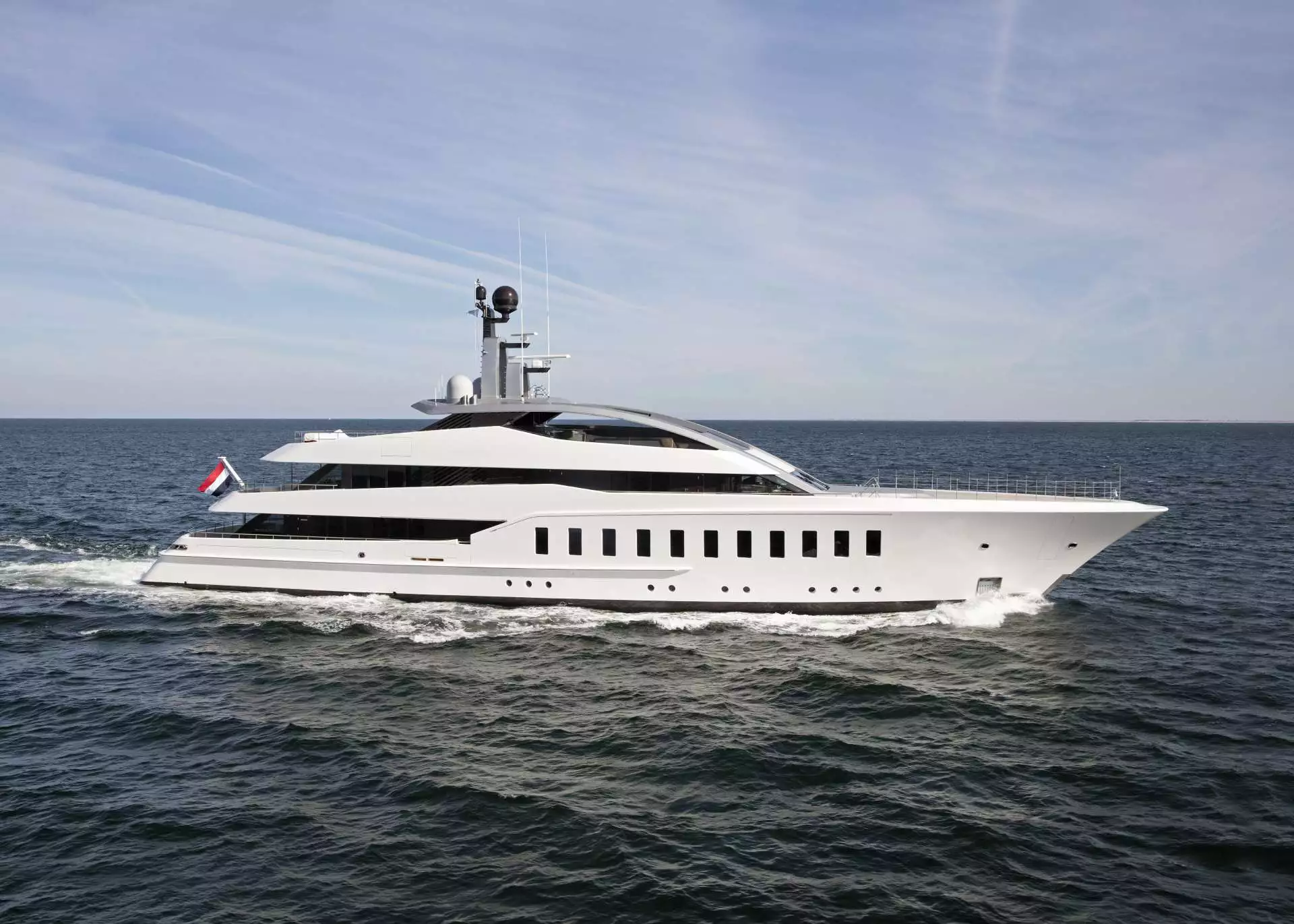 HALO Yacht • Feadship • 2015 • Propriétaire Barry S. Sternlicht