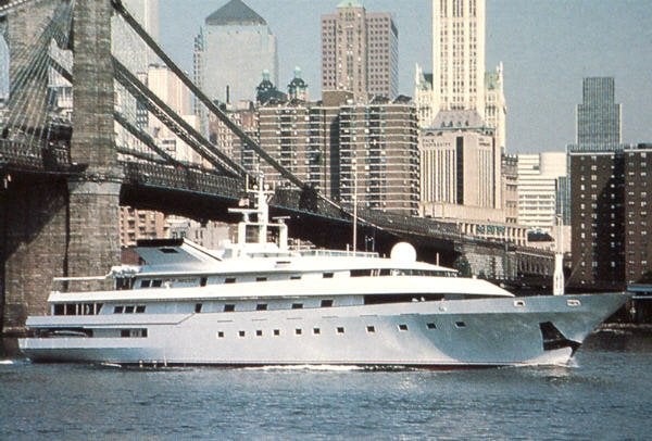 yacht Kingdom 5KR - Benetti - 1980 - Príncipe Alwaleed bin Talal
