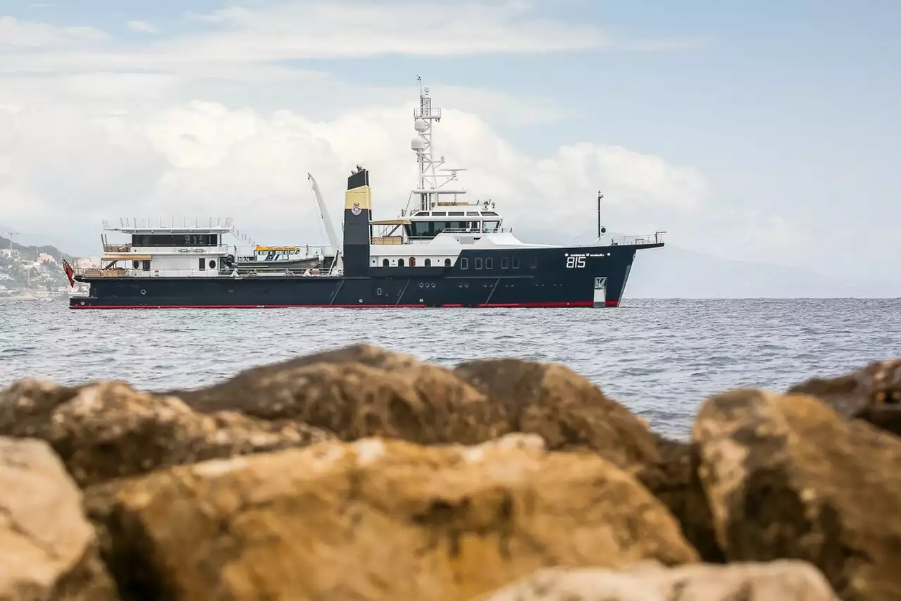 SHERPA Yacht • Feadship • 2018 • Proprietário Jim Ratcliffe
