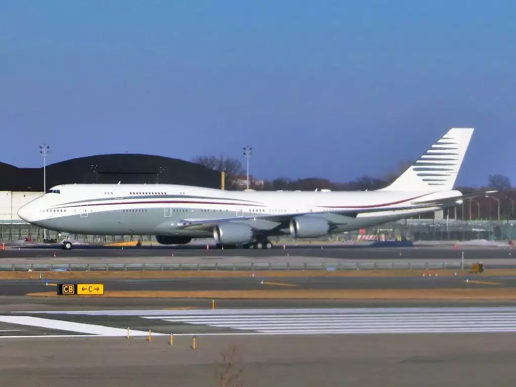 A7-HBJ B747 قطر رحلة أميرية 