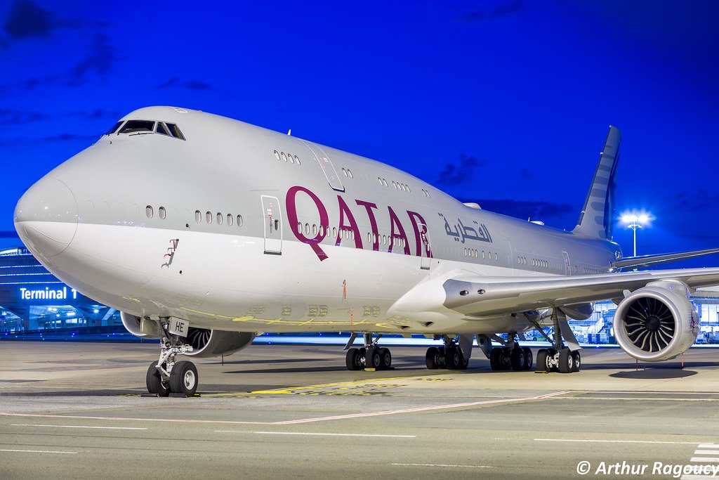 A7-HHE B747 Qatar