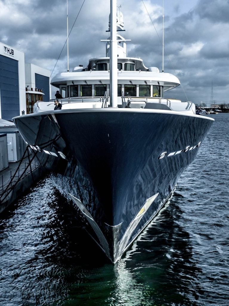 Яхта ARCHIMEDES • Feadship • 2008 • Владелец Джеймс Саймонс