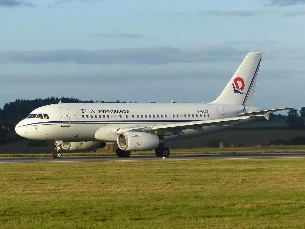 B-6435 A319 إيفرجراند شو جيايين 