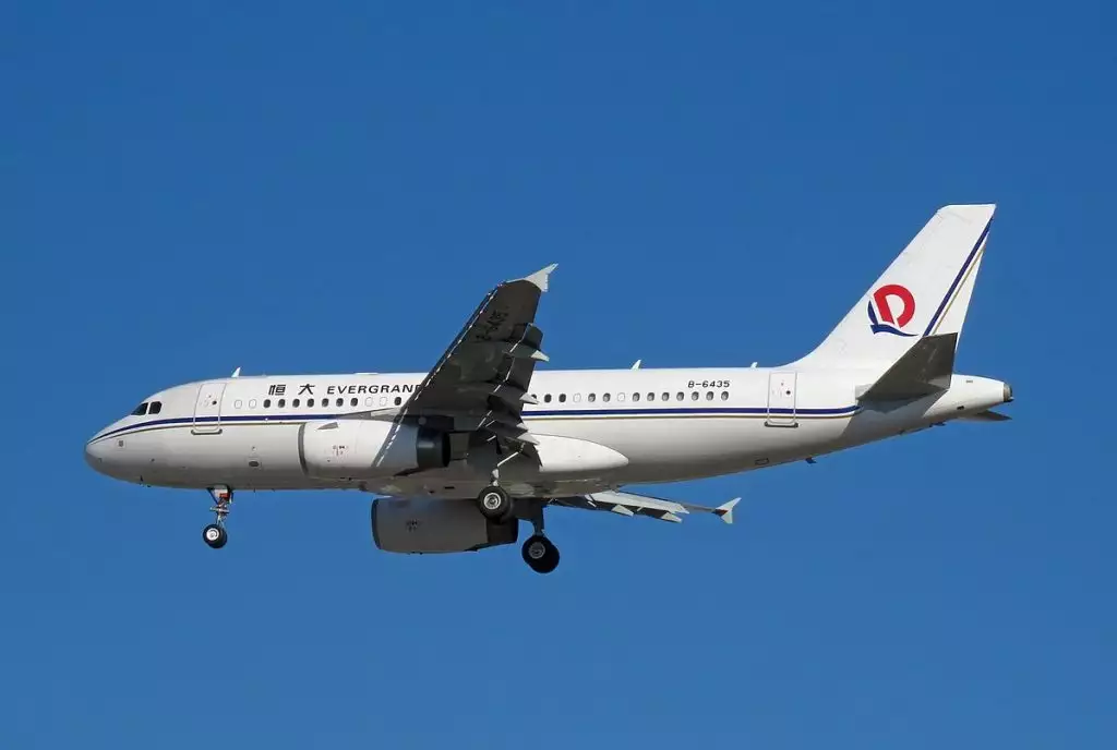 B-6435 A319 إيفرجراند شو جيايين 