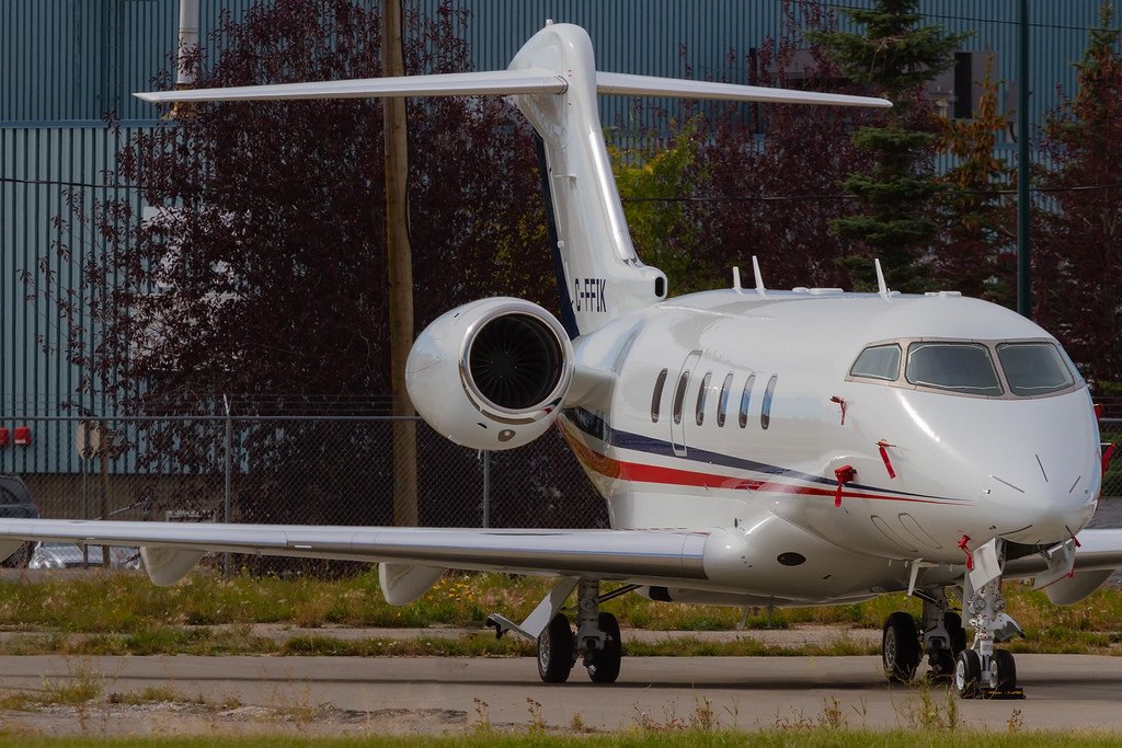 Avión C-FFIK Challenger John Risley