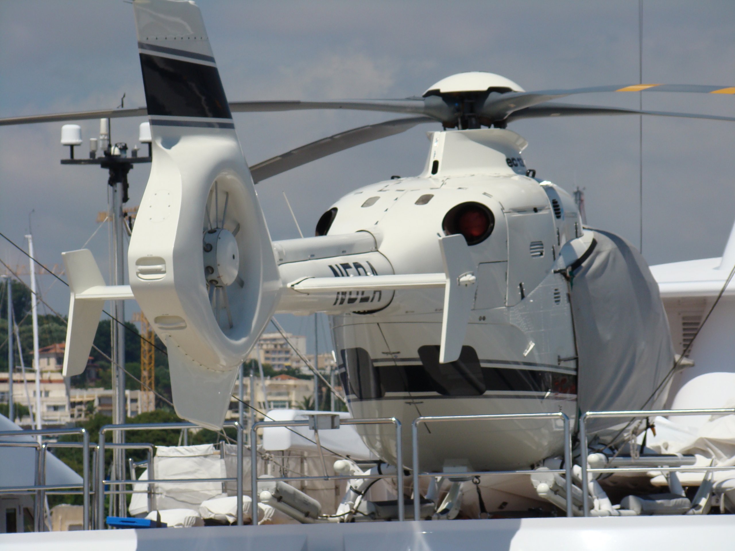 Beiboot für die Falcon Lair-Yacht