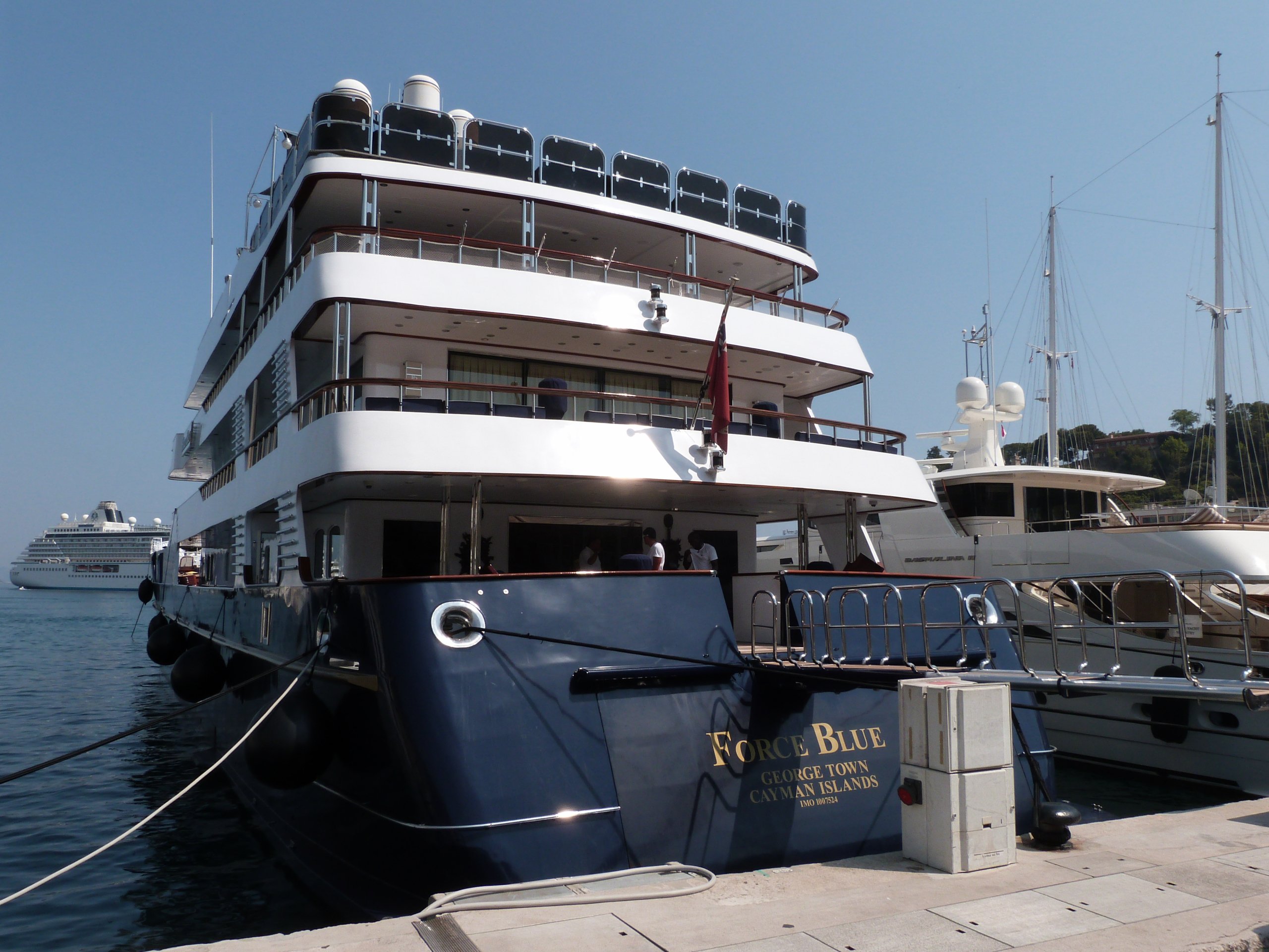 FORCE BLUE Yacht • Royal Denship • 2002 • Owner Flavio Briatore