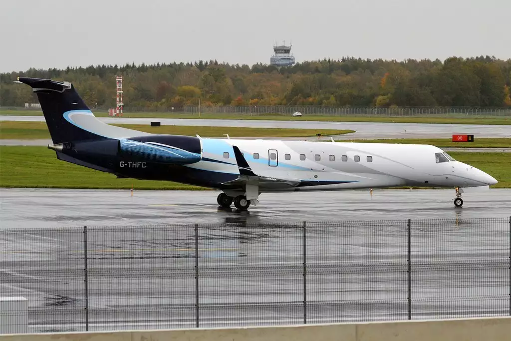 G-THFC Embraer Joe Lewis jet