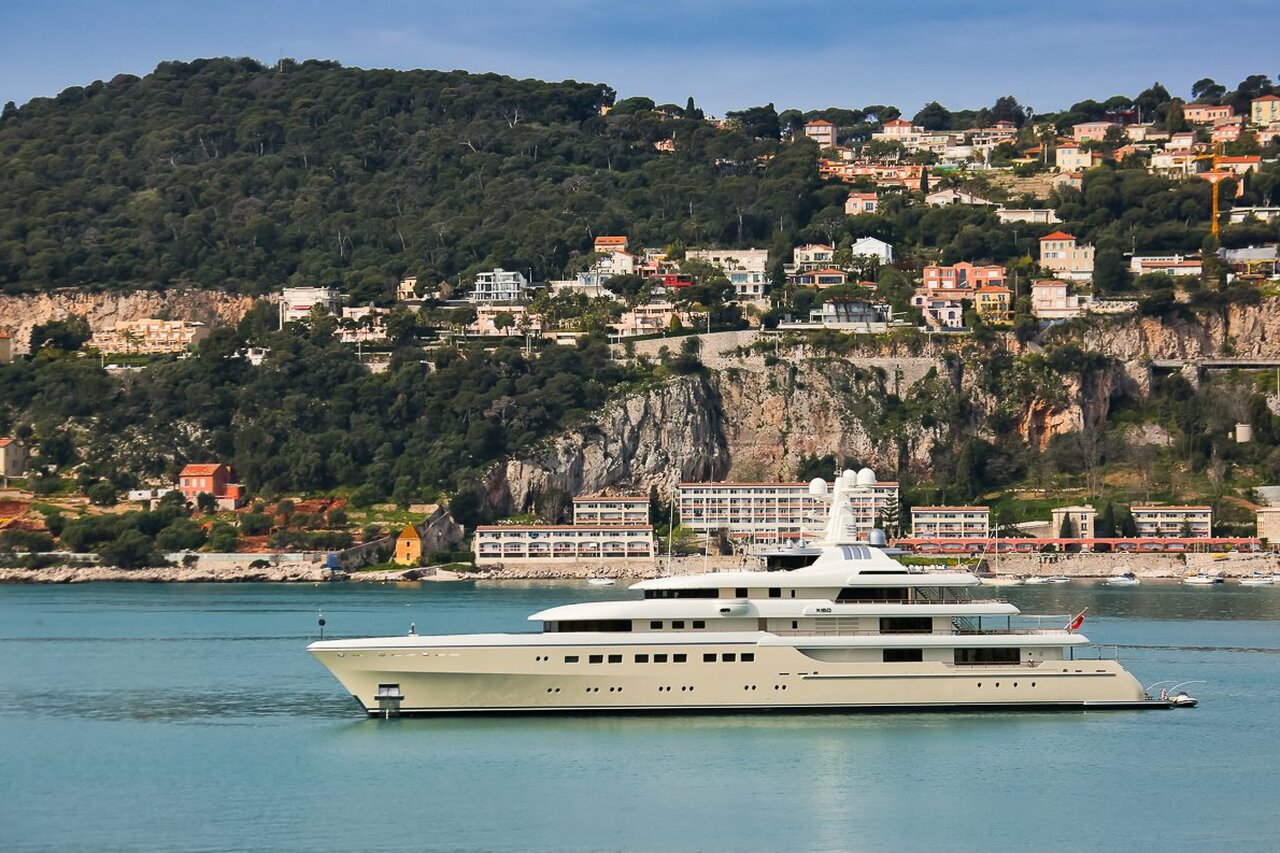 GRACE Yacht • Abeking&Rasmussen • 2014 • 82m • Owner John Reece