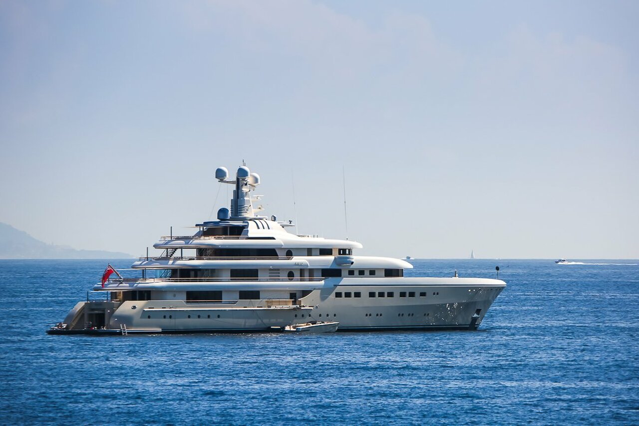 GRACE Yacht • Abeking&Rasmussen • 2014 • 82 m • Besitzer John Reece