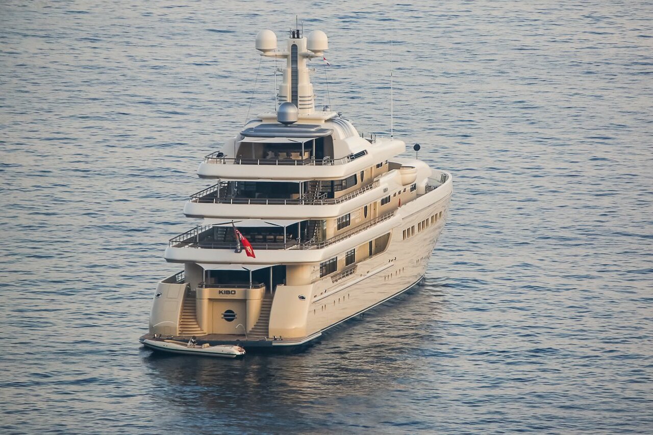 GRACE Yacht • Abeking&Rasmussen • 2014 • 82m • Eigenaar John Reece