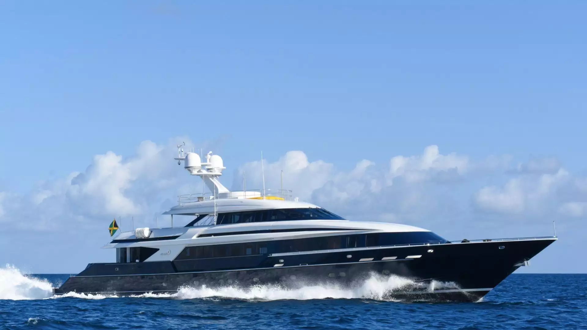 Heesen yacht Octopussy