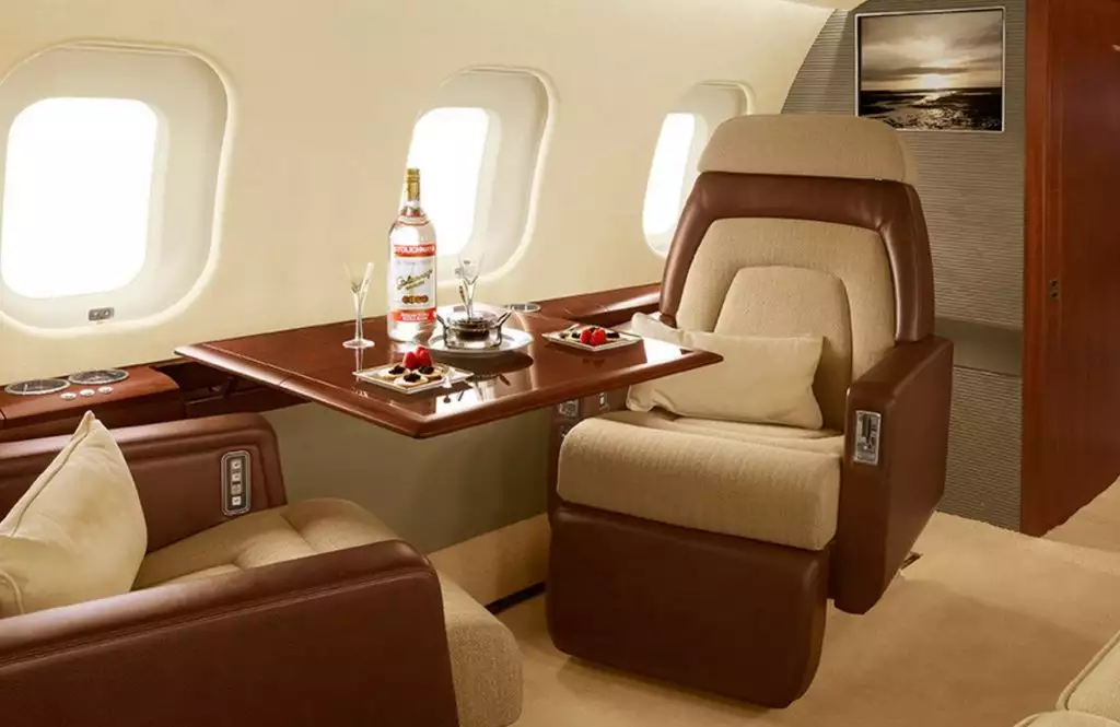 LX-LXX Gulfstream G650 Yuri Shefler Privatjet-Interieur